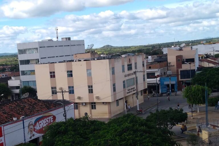 MPPE Recomenda Exoneração de Familiares do Prefeito por Nepotismo em São Bento do Una