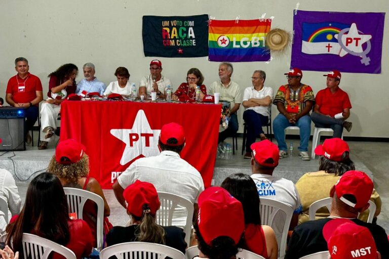 PT de Pernambuco Realiza Encontro Regional em Petrolina Neste Domingo (12) PT de Pernambuco Realiza Encontro Regional em Petrolina Neste Domingo (12)