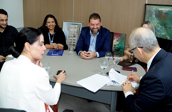 TCE-PE Assina Termo de Ajuste com Governo para Retomada de Obras do Canal do Fragoso TCE-PE Assina Termo de Ajuste com Governo para Retomada de Obras do Canal do Fragoso