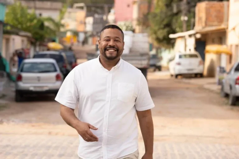 Vinicius Castello Deixa Cargo na Prefeitura do Recife para Disputa na ALEPE