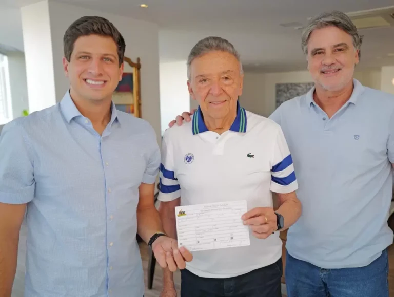 Zé Queiroz se filia ao MDB e lança pré-candidatura a deputado estadual em Caruaru