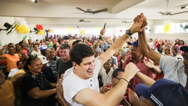 João Campos reforça união política em Nazaré da Mata João Campos reforça união política em Nazaré da Mata
