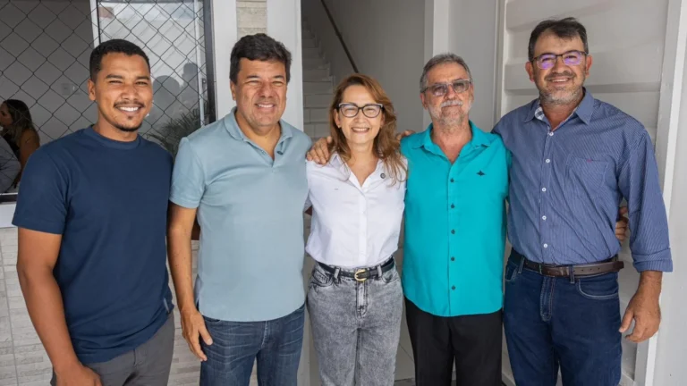 Débora Almeida fortalece alianças políticas no interior de Pernambuco para as eleições de 2024 Débora Almeida fortalece alianças políticas no interior de Pernambuco para as eleições de 2024