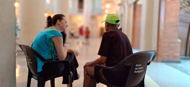 Ação Gratuita de Psicoterapia na Estação da Luz Amplia Acesso à Saúde Mental em SP