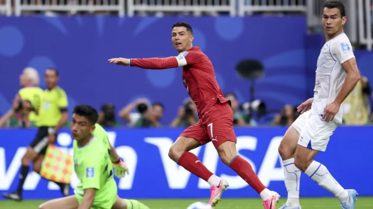 Cristiano Ronaldo brilha e lidera goleada histórica de Portugal sobre Uzbequistão