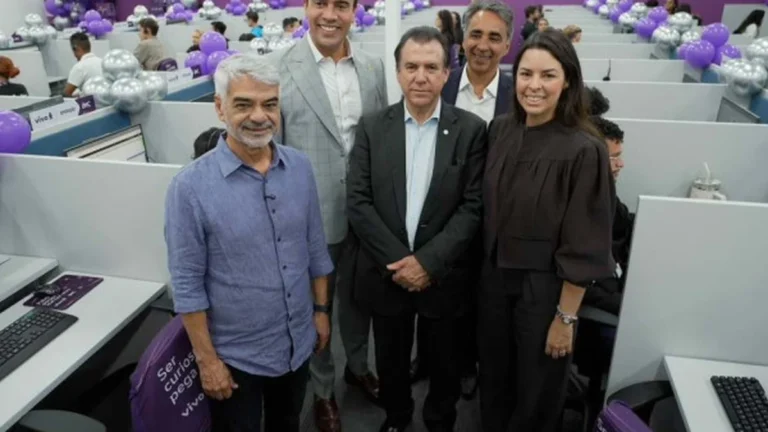 Call center em Caruaru abre mais de mil vagas e impulsiona emprego no Agreste